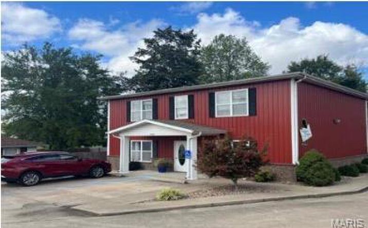 Pictures of Mixed Use property located at 1502 W Jackson Boulevard, Jackson, MO 63755 for sales - image #1