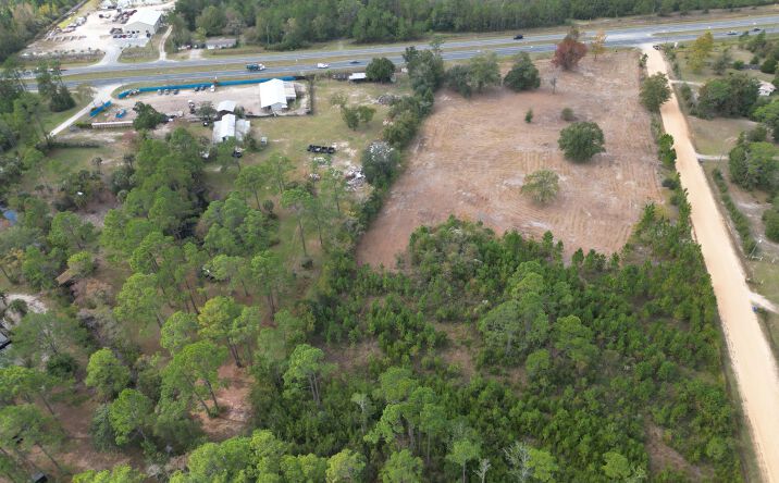Pictures of Land property located at 0000 Briggs Lane, Southport, FL 32409 for sales - image #1