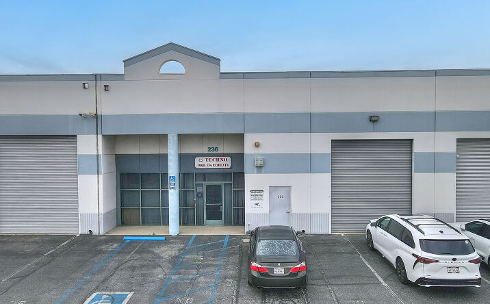 Pictures of Industrial property located at 236 Clary Ave, San Gabriel, CA 91776 for sales - image #1