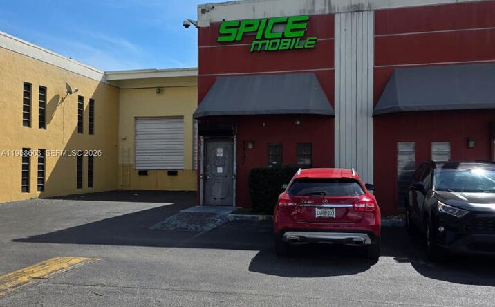 Pictures of Industrial property located at 3337 NW 74th Ave # 3337, Miami, FL 33122 for sales - image #1