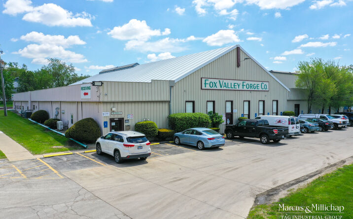 Pictures of Industrial property located at 138 Pierce St, Aurora, IL 60505 for sales - image #1