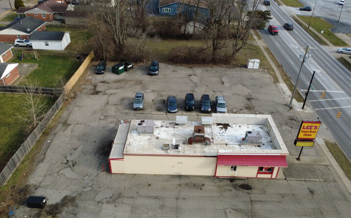 Pictures of Retail property located at 1031 E 2nd St, Franklin, OH 45005 for sales - image #1
