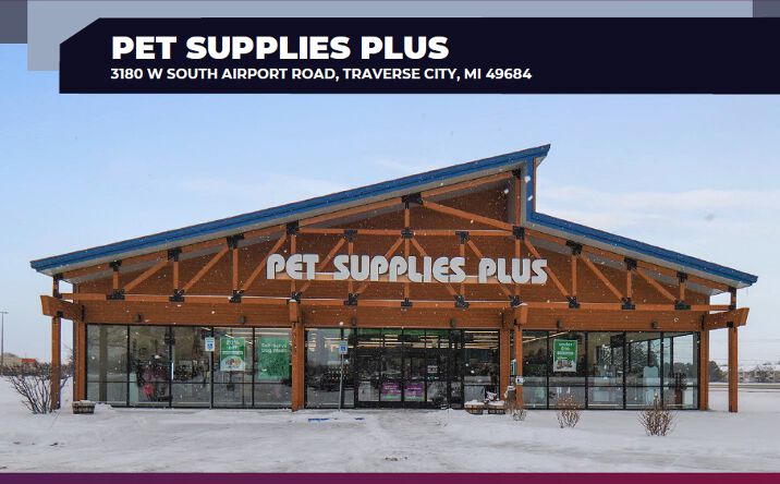 Pictures of Retail property located at 3180 W South Airport Rd, Traverse City, MI 49684 for sales - image #1
