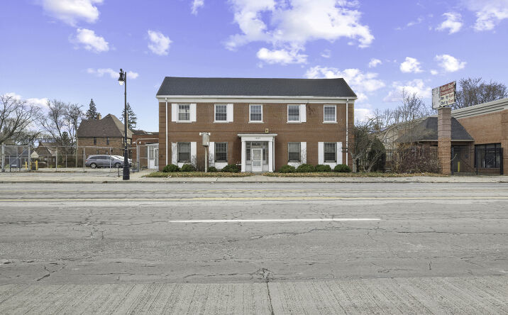 Pictures of Office property located at 16625 Grand River Ave, Detroit, MI 48227 for sales - image #1