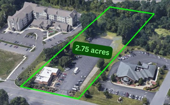 Pictures of Land property located at 1742 US-9, Halfmoon, NY 12065 for sales - image #1