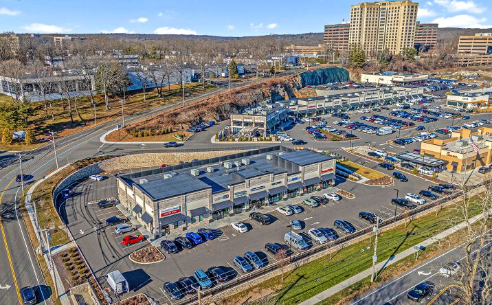 Pictures of Retail property located at 795 Bridgeport Ave, Shelton, CT 06484 for sales - image #1