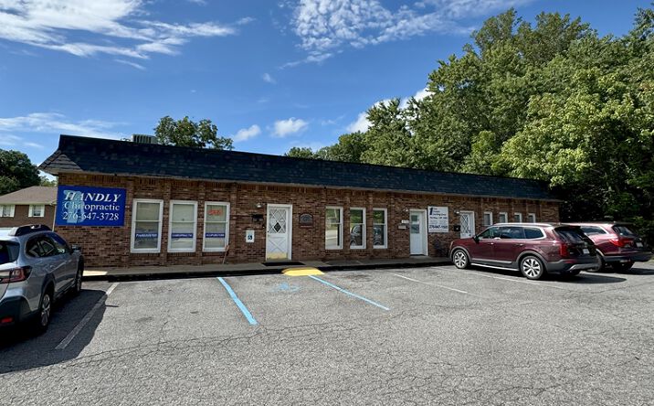 Pictures of Office, Retail property located at 4848 Kings Mountain Rd, Collinsville, VA 24078 for sales - image #1