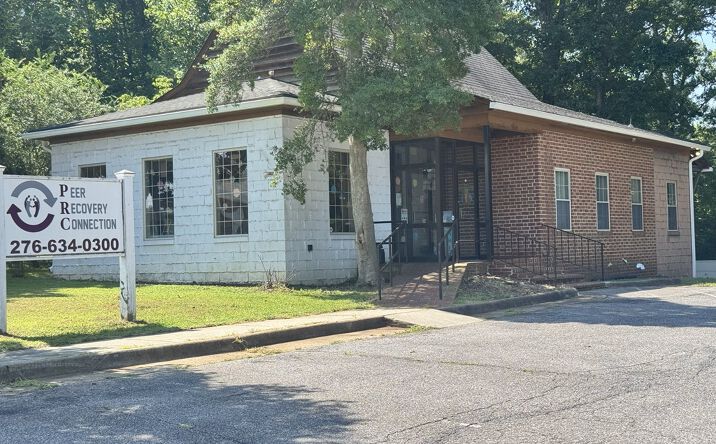 Pictures of Office property located at 1100 Spruce St, Martinsville, VA 24112 for sales - image #1