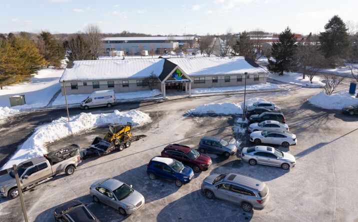 Pictures of Office, Retail property located at 6649 Chrisphalt Dr, Bath, PA 18014 for sales - image #1