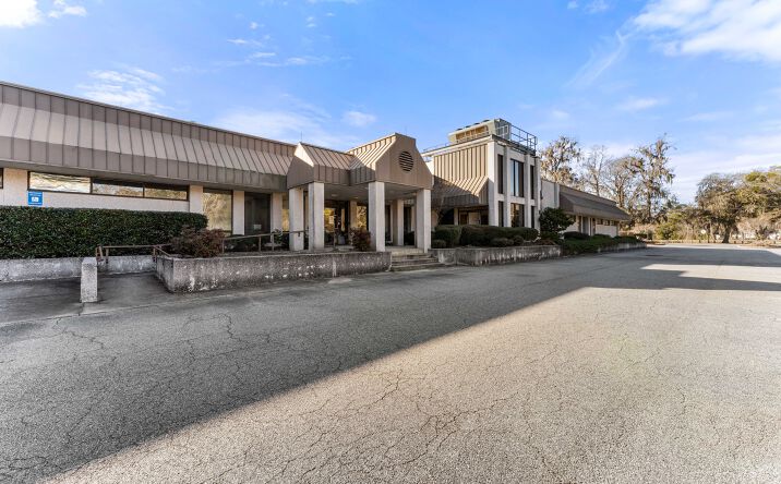 Pictures of Industrial, Office property located at 5102 La Roche Ave, Savannah, GA 31404 for sales - image #1
