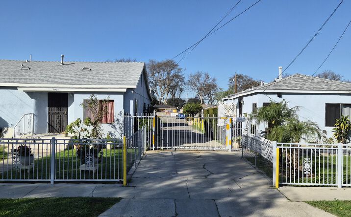 Pictures of Multifamily property located at 7025 Vinevale Ave, Bell, CA 90201 for sales - image #1