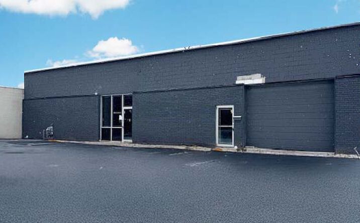 Pictures of Industrial property located at 3142 Coolidge Highway, Berkley, MI 48072 for sales - image #1