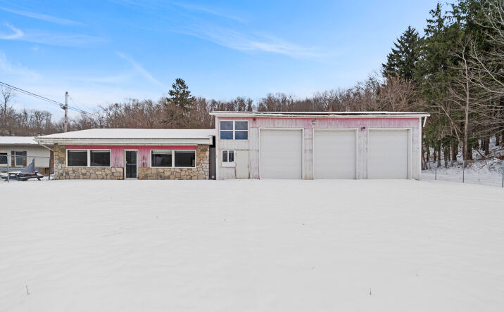 Pictures of Special Purpose property located at 12412 US-422, Kittanning, PA 16201 for sales - image #1