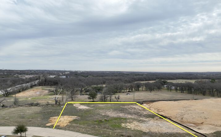 Pictures of Land property located at 105 E Pointe Dr, Weatherford, TX 76086, E Pointe Dr, Weatherford, TX 76086 for sales - image #1