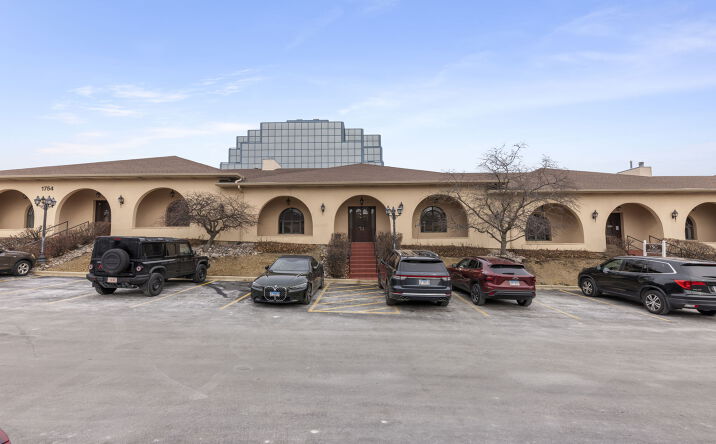 Pictures of Office property located at 1754 N Washington St, Naperville, IL 60563 for sales - image #1