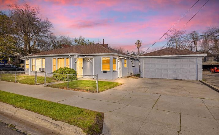 Pictures of Multifamily property located at 1147 N Monroe St, Stockton, CA 95203 for sales - image #1