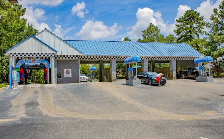 Pictures of Retail property located at 1721 Ross Clark Cir, Dothan, AL 36301 for sales - image #1