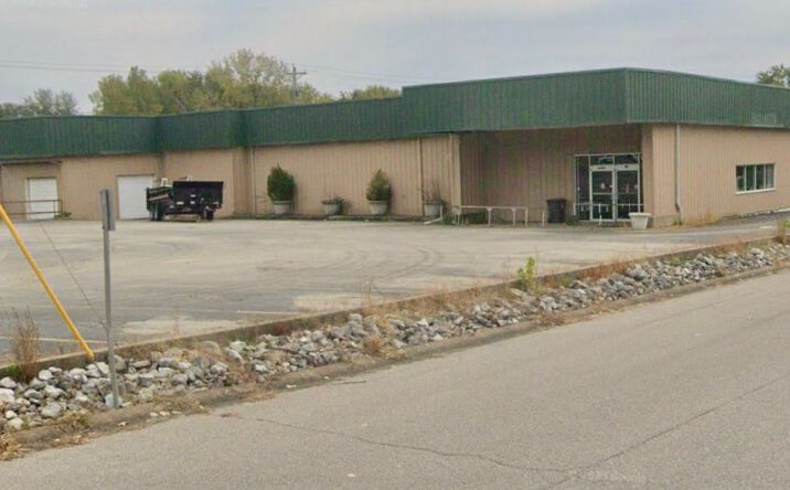 Pictures of Office property located at 2015 Payne Street, Tell City, IN 47586 for sales - image #1