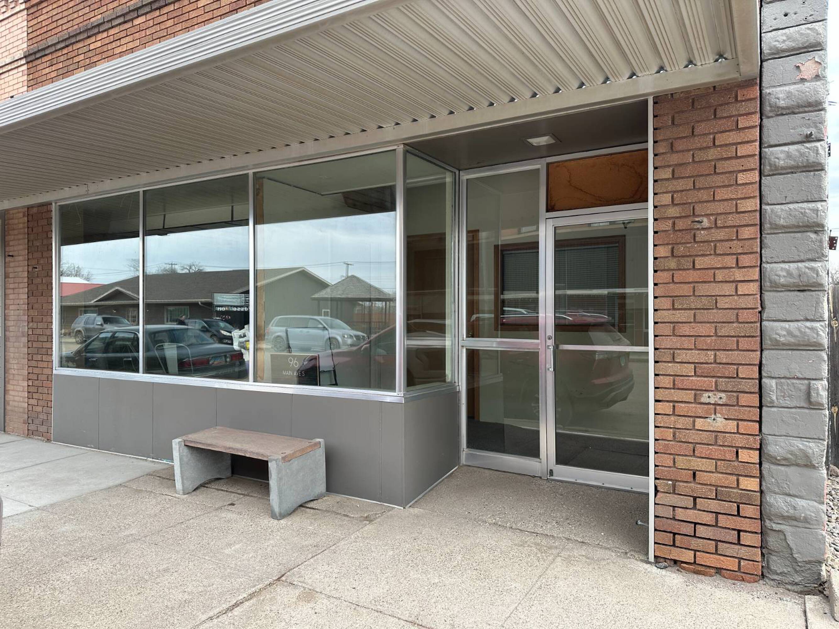 96 Main Ave, Fessenden, ND 58438