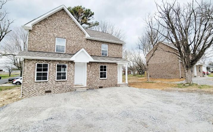 Pictures of Multifamily property located at 103 Walton Ave, Lafayette, TN 37083, 601 Haley St, Lafayette, TN 37083 for sales - image #1