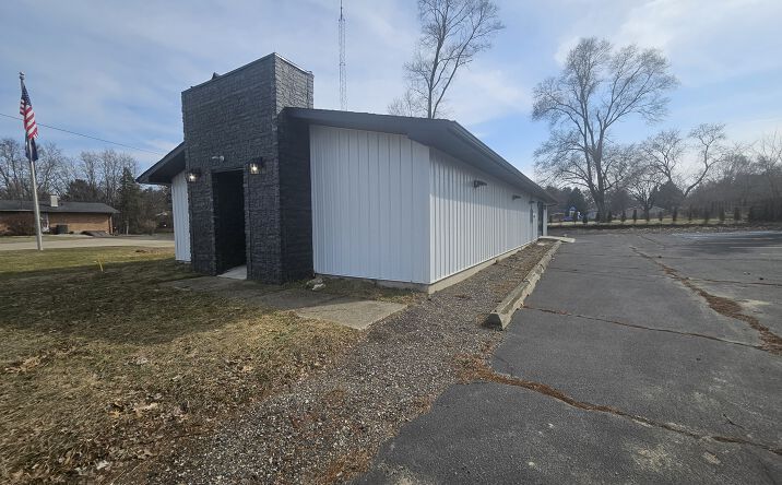 Pictures of Office, Retail property located at 5884 Morgan Road, Battle Creek, MI 49037 for sales - image #1