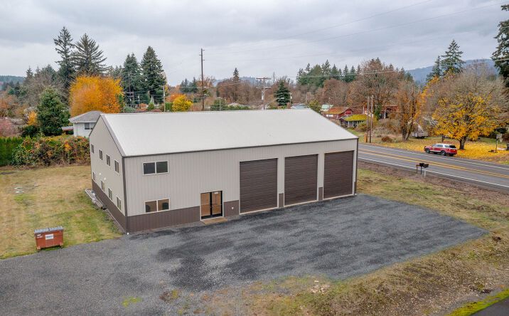 Pictures of Industrial property located at 2120 Apple Loop, Lyons, OR 97358 for sales - image #1