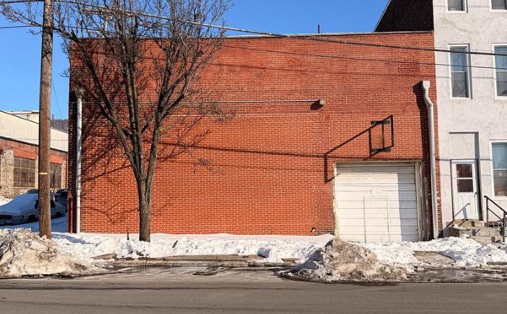 Pictures of Industrial property located at 355 N 8th St, Reading, PA 19601 for sales - image #1
