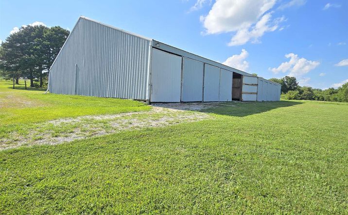 Pictures of Special Purpose property located at 779 E Division, Clinton, MO 64735 for sales - image #1