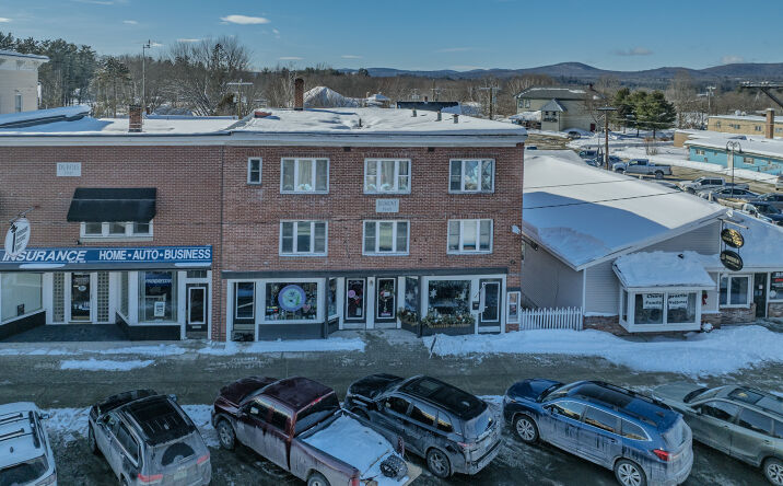 Pictures of Mixed Use, Multifamily, Retail property located at 98 Main St, Lancaster, NH 03584 for sales - image #1