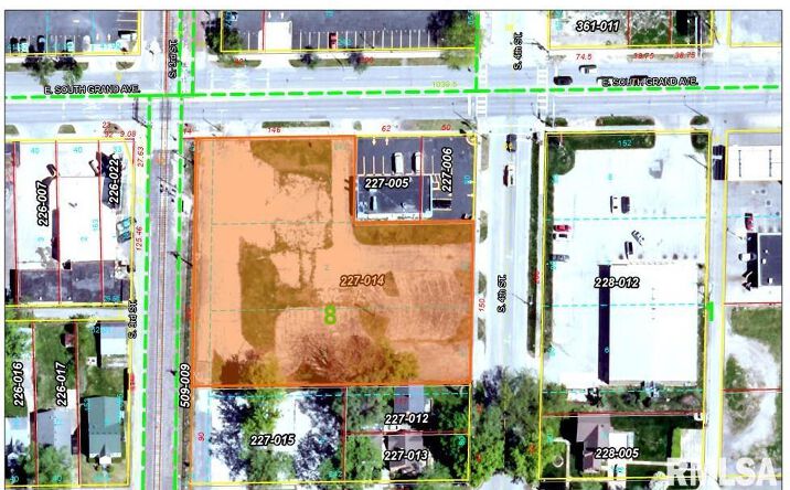 Pictures of Land property located at 310 E South Grand Avenue, Springfield, IL 62703 for sales - image #1