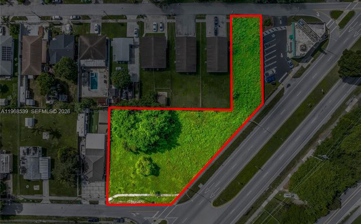 Pictures of Land property located at 214 S Dixie Hwy, Miami, FL 33189 for sales - image #1