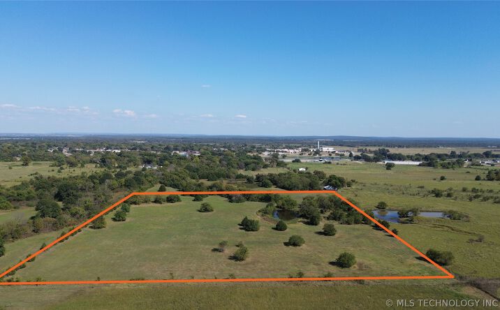 Pictures of Land property located at County Road 1720, Coalgate, OK 74538 for sales - image #1