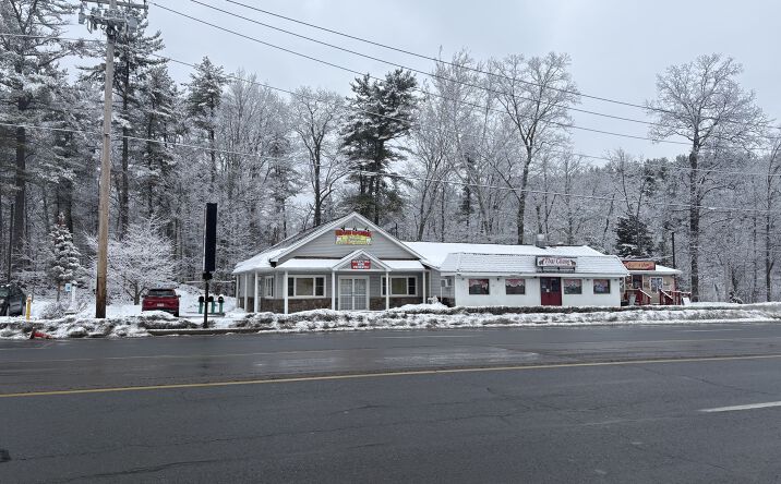 Pictures of Retail property located at 1674 N 9th St, Stroudsburg, PA 18360 for sales - image #1