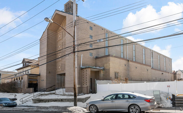 image of property at 2428 ARLINGTON AVE Pittsburgh PA 15210
