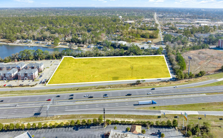 Pictures of Multifamily, Land, Self Storage property located at 2107 Baytree Rd, Valdosta, GA 31602 for sales - image #1