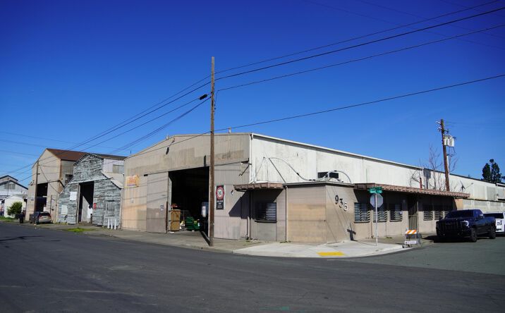 Pictures of Industrial property located at 935 E Scotts Ave - 620 S Aurora St, Stockton, CA 95203 for sales - image #1