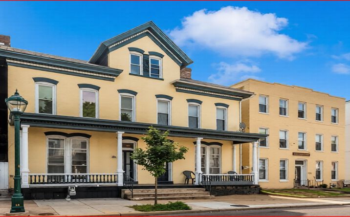 Pictures of Multifamily property located at 220-226 Summit Ave, Hagerstown, MD 21740 for sales - image #1