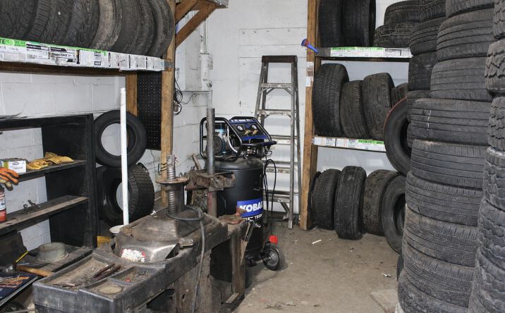 Pictures of Business for Sale, Retail property located at 12976 National Road SW #Garage 1-2, Etna, OH 43062 for sales - image #1
