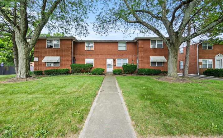 Pictures of Multifamily property located at 1353 Barnett Road, Columbus, OH 43227 for sales - image #1