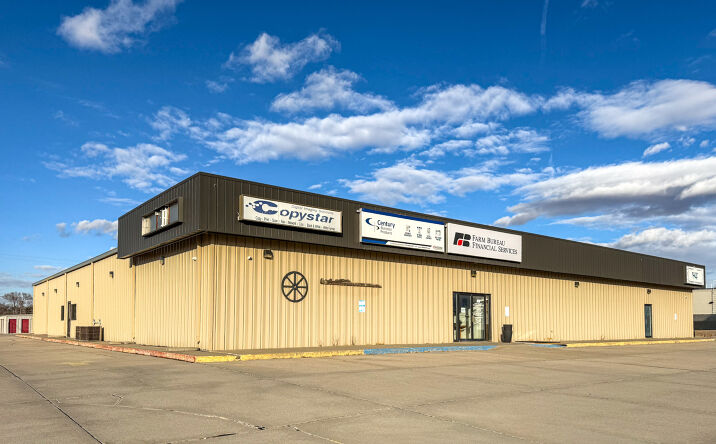 Pictures of Retail, Office property located at 1012 W 36th St, Scottsbluff, NE 69361 for sales - image #1