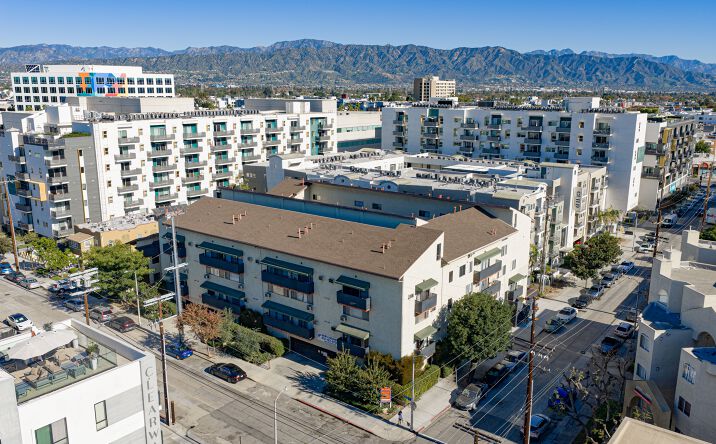 Pictures of Multifamily property located at 11231 Otsego St, Los Angeles, CA 91601 for sales - image #1