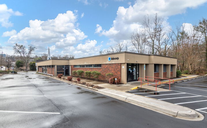 Pictures of Office property located at 7 McDowell St, Asheville, NC 28801 for sales - image #1