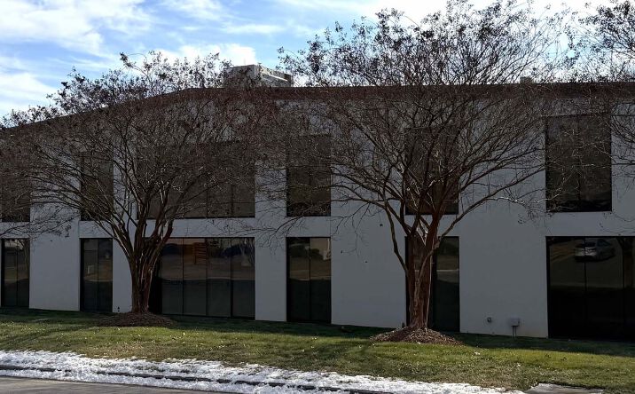 Pictures of Office, Industrial, Mixed Use property located at 182 & 192 Raceway Drive, Mooresville, NC 28117 for sales - image #1