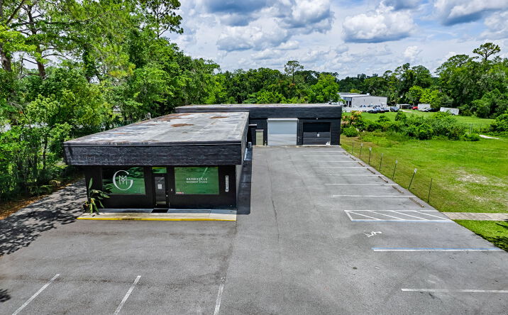 Pictures of Industrial, Special Purpose property located at 1724 NE 2nd St, Gainesville, FL 32609 for sales - image #1