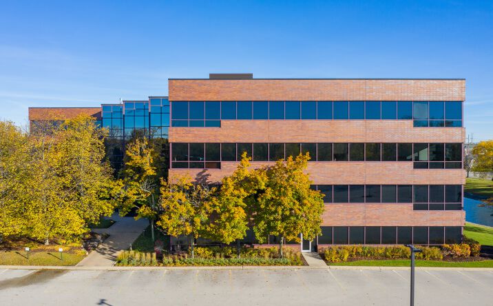 Pictures of Office property located at 1661 Feehanville Dr, Mount Prospect, IL 60056 for sales - image #1