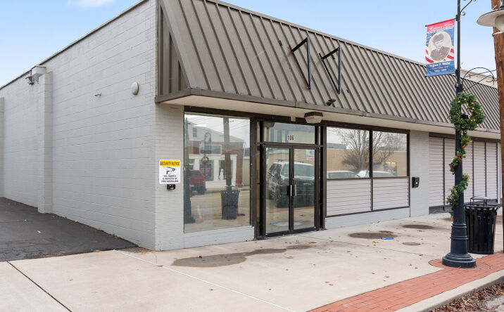 Pictures of Mixed Use, Retail property located at 106 21st St, Nitro, WV 25143 for sales - image #1