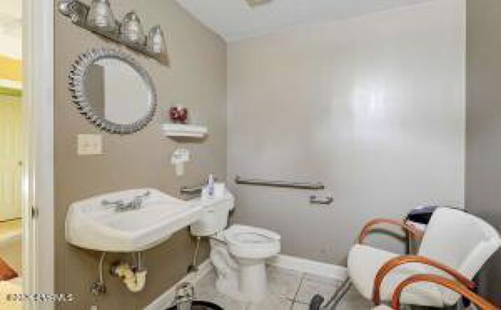 Pictures of Office property located at 2315 Mississippi 39, Meridian, MS 39301 for sales - image #1