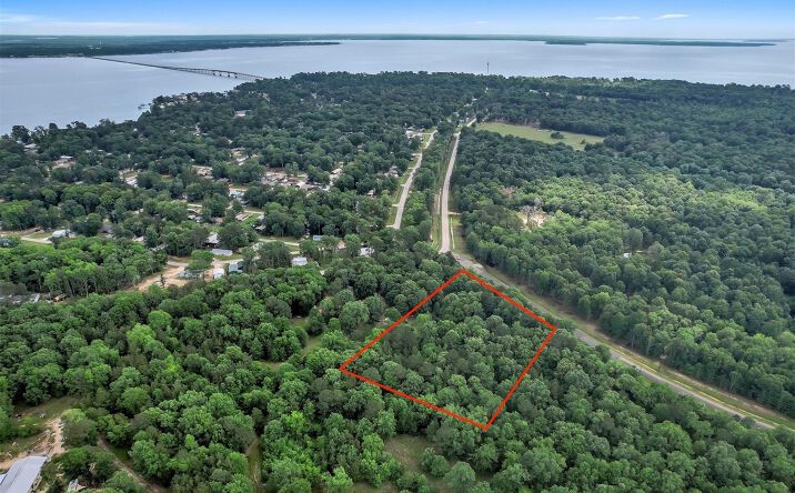 Pictures of Land property located at Somerset TRL, Point Blank, TX 77364 for sales - image #1