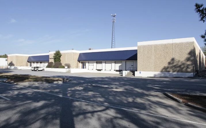 Pictures of Industrial property located at 675 Great SW Pkwy SW, Atlanta, GA 30336 for sales - image #1
