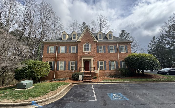 Pictures of Office property located at 1125 Cambridge Square, Alpharetta, GA 30009 for sales - image #1